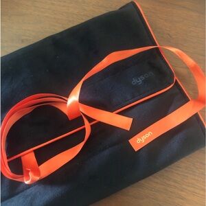Dyson Velvet Travel Pouch